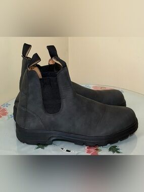 Women’s Dark Grey Unbranded Chelsea Boots Size 41 EUR Or Size 10 US